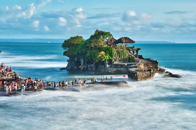 All Inclusive Nusa Penida East Island Private Tour from Bali - Teletubbies Hill: Green views and the calm end-of-day moment