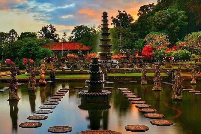 All Inclusives Bali Private Tour Temples Palaces and Nature - Lereng Agung Restaurant Lunch: A Calm Break With Mount Agung Views
