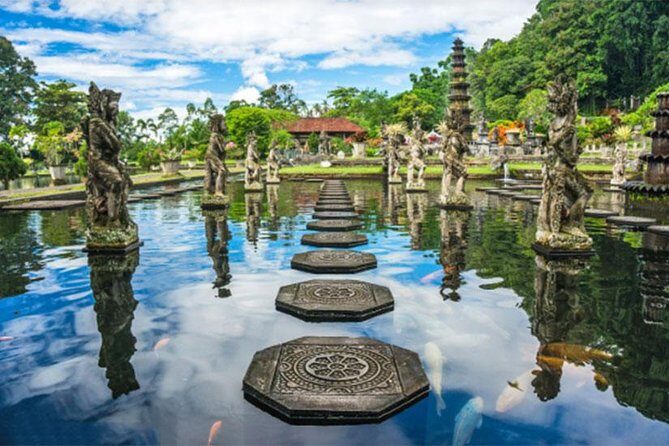 Amazing Private Tour: Lempuyang temple, Tirta gangga, Tukad cepung waterfall - How the Nusa Dua pickup and early start shape the day