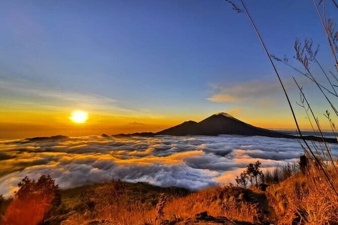 Bali day trip : Batur Sunrise Hike and Hot Spring All inclusive - Mount Batur sunrise hike: what to expect and how to make it feel manageable