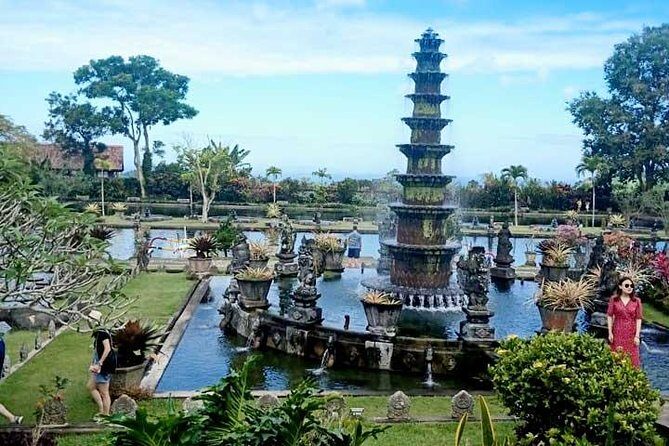 Bali Full Day Tour - East Bali Instagram Tour - Lempuyang Temple and the Gates of Heaven: the photo spot with real rules