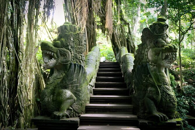Bali Full-Day Tours : Waterfall and Ubud Destination Trip - Lunch in the Ubud Area: How to Plan for Energy