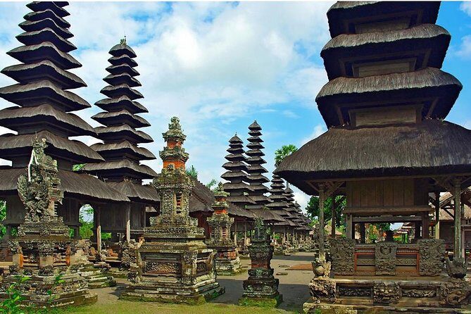 Bali Half Day Tour - Taman Ayun temple, Alas Kedaton,Tanah lot sunset Dinner - Stop 1: Taman Ayun Temple and Its Moat-Linked Calm