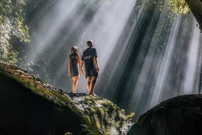 Bali Instagram Tour - Segara Windhu coffee plantation: a free tasting break that actually helps