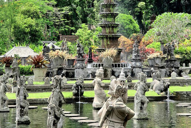 Bali Instagram Tour : Heaven Gate Tour - Tirta Gangga - Tukad Cepung Waterfalls - FAQ