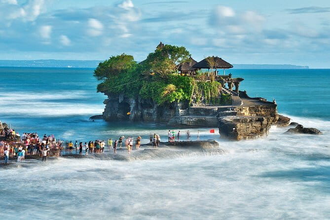 Bali Instagram Tour [Private and All-Inclusive] - Ristorante Lereng Agung Lunch: Mount Agung Views Without the Hassle