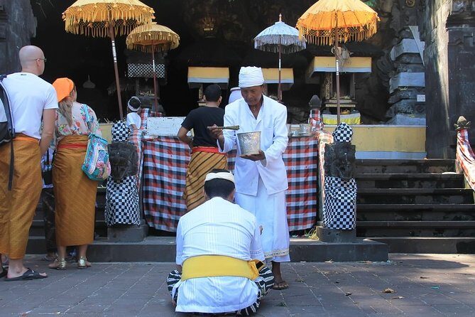 Blow Lagoon Bali Snorkeling and see Bali Bats Cave Temple - Timing and duration: how to plan your day around the 8 hours