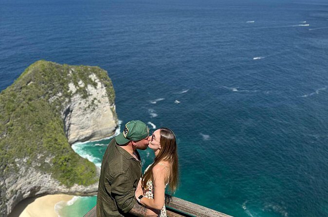 Experience West Nusa Penida Private Tour - Crystal Bay: Calm Water, Snorkeling Spots, and Sunset-leaning Views
