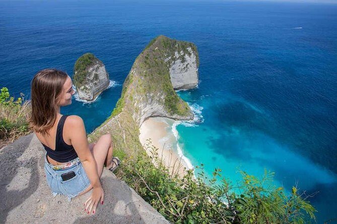 Full-Day Nusa Penida Island Private Tour with Local Guide - Pasih Uug (Broken Beach): the archway and why the name makes sense
