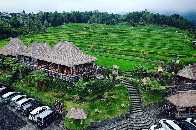 Full Day Private Water Temples Tour in Bali - The Garden, Taman Ayun, and Secret Garden Village Stops