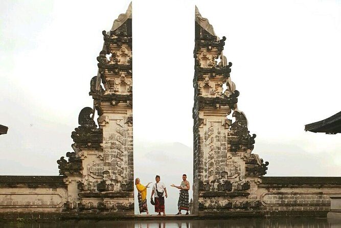 Gate of Heaven and the Amazing East Bali - The Rendang break with Mount Agung views