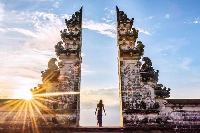 Gates of Heaven Temple and Blue Lagoon Snorkeling with All-inclusive - Blue Lagoon and Tanjung Jepun snorkeling: a two-stop plan for first-timers