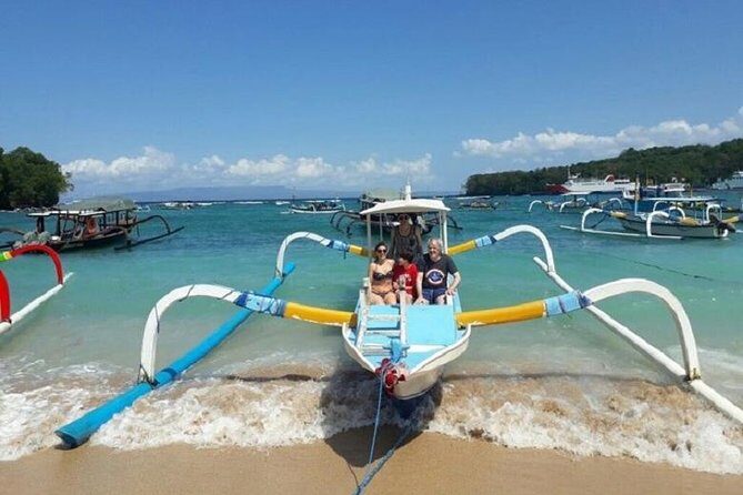 Gates of Heaven Temple and Blue Lagoon Snorkeling with All-inclusive - What the jukung boat transfer means for your comfort
