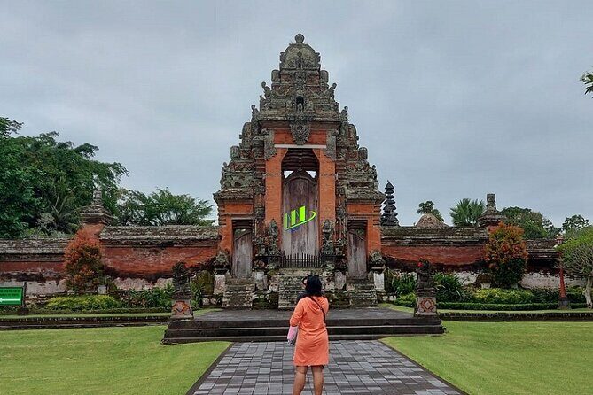 Half-Day Private Tour to Tanah Lot and Bali Royal Temple - From Nusa Dua pickup to 6 hours of temple time