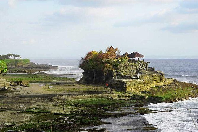 Half Day Tour: Tanah Lot Sunset & Taman Ayun Temple Included Entrance Ticket - Practical tips to make your afternoon smoother