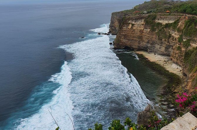Incredible Uluwatu Temple Sunset & Kecak Fire Dance - Coffee Luwak stop: worth it as a taste, not a mission