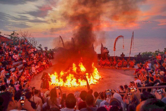 Incredible Uluwatu Temple Sunset & Kecak Fire Dance - The pickup day flow: private comfort first, not last