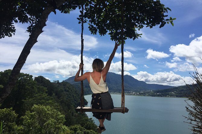 Instagram in north Bali : The Most Beautiful Spot for Photo - Handara Iconic Gate: where your photos get instant structure