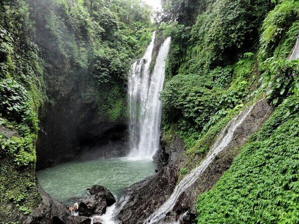 Jumping Sliding at Aling- aling Waterfall - Wanagiri Hidden Hill - Handara Gate - Aling-Aling and Kroya: the waterfall sequence built for adrenaline