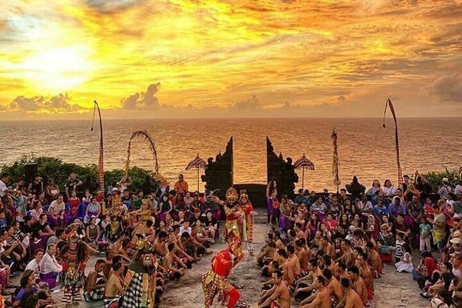 Kecak fire dance and uluwatu temple tour - free wifi - Luwak Coffee Bali Plantation: A Free Stop Worth Using