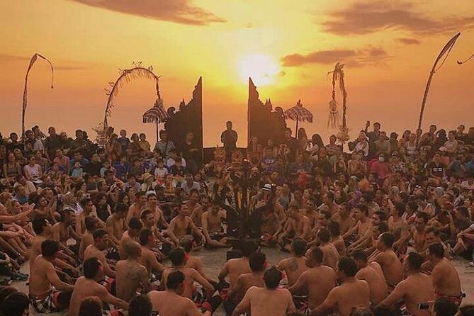 Kecak fire dance and uluwatu temple tour - free wifi - Service Quality: What to Watch for on Pickup and Timing