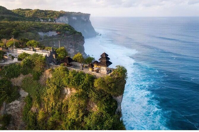 Kecak Fire Dance and Uluwatu Temple with Private Car Service - Why Uluwatu Temple and the Kecak Fire Dance Work So Well Together
