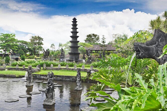 Legendary Scenic Spots Of Nusa Penida Private Guided Day Tour - Key things to know before you go