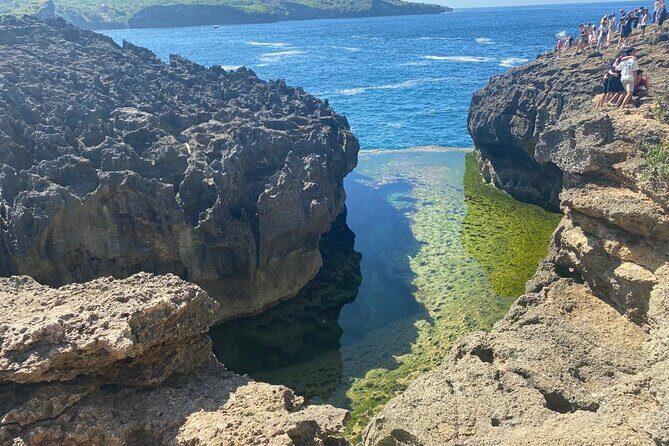 Legendary Scenic Spots Of Nusa Penida Private Guided Day Tour - Route at a glance: fast boat, air-conditioned car, and a long-but-doable 10 hours