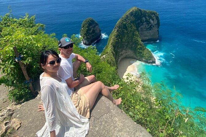 Legendary Scenic Spots Of Nusa Penida Private Guided Day Tour - Kelingking Beach: the first stop that sets the tone