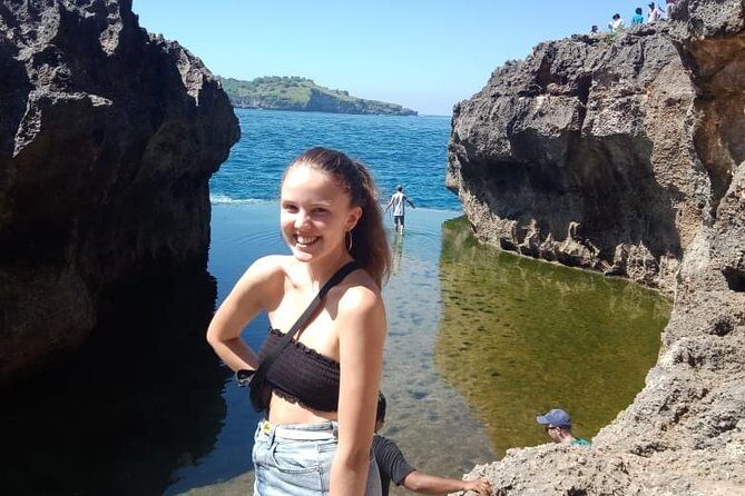 Nusa Penida 4 Spot Snorkeling with Manta and Island Tour - Bella Queen Resto and Bar lunch stop: what you’re really paying for