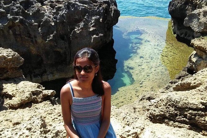 Nusa Penida Island One Day Tour - Stop 4: Crystal Bay Beach Bungalow After Lunch