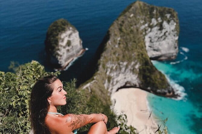 Nusa Penida Tour with Iconic Photography in Kelingking - Thousand Islands Viewpoint and the Tree House Stop