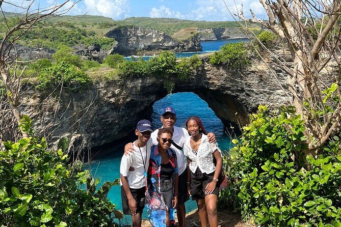 One Day Trip Nusa Penida Bali with All Inclusive - Crystal Bay: White Sand Views and Snorkel-Friendly Water