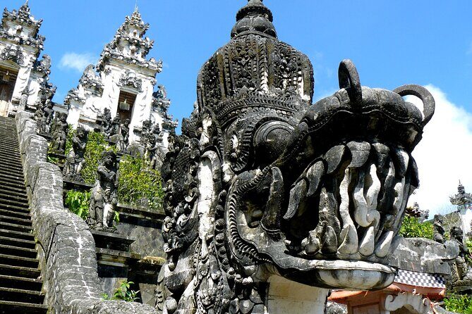 Private Bali Tour with Lisensed Bali Driver - Bonus stops: gold and silver smith plus batik fabric and shop