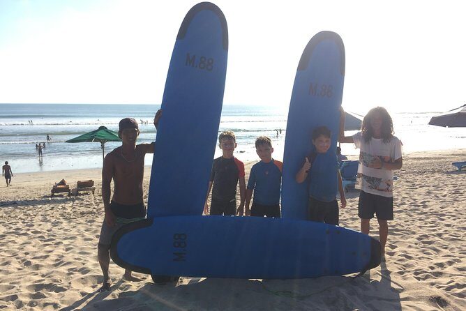 Private surf lesson - How the Lesson Unfolds: Board Basics to Wave Practice