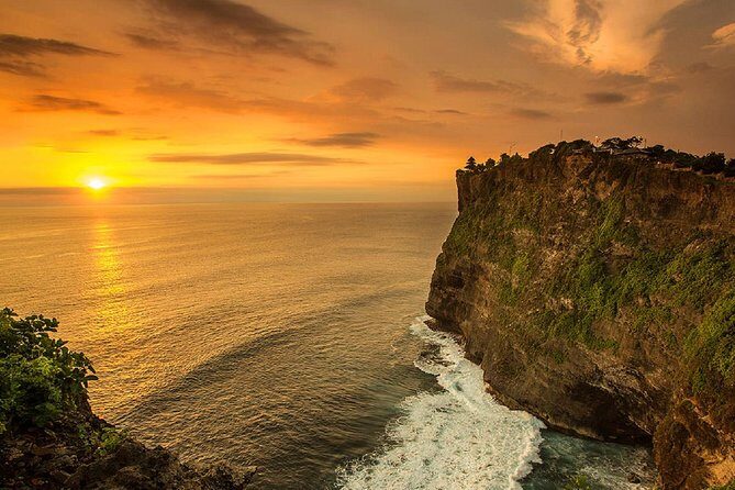 Private Tour: Half Day Uluwatu Tour - Padang Padang Beach: the quick coastal breather