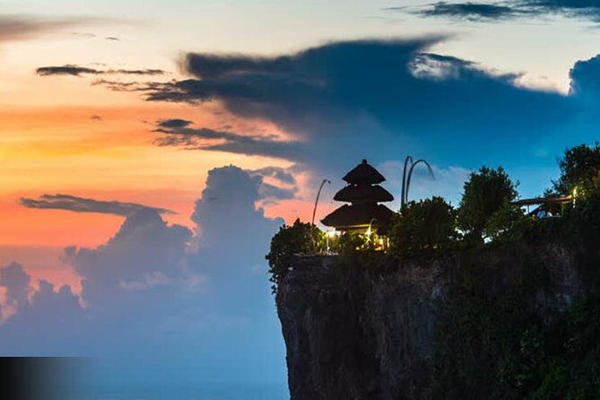Private Tour: Highlights Uluwatu Temple & Southern Beaches Bali - Uluwatu Temple at sunset: pagodas, cliffs, and Kecak timing