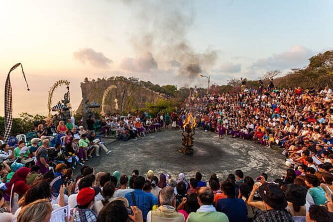 Private Tour Uluwatu Temple and Kecak Sunset Dance - Why the Uluwatu and Kecak sunset combo works so well