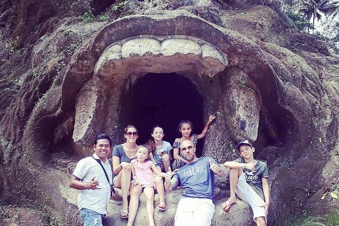 Private Ubud Tour Package - Tegenungan Waterfall: nature break with a photo focus