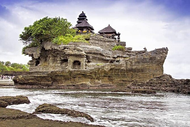 Tanah Lot Bali Temple Sunset Small Group Tour – Half Day - Small-group pacing: up to nine people, better photo time