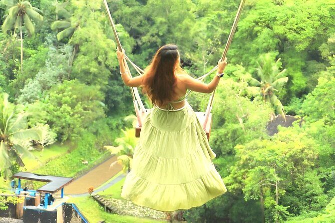 Ubud Tour with Jungle Swing and Waterfall Water Temple - How this Ubud day tour actually feels
