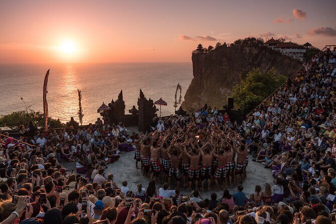 Uluwatu Cliff Temple sunset Tour with Kecak Show and Sea Food Dinner at Jimbaran Beach - Should you book this Uluwatu and Jimbaran sunset tour?