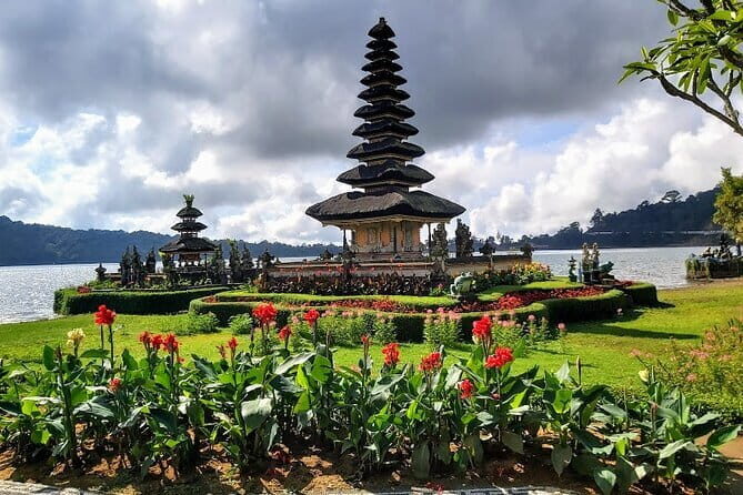 Uluwatu Kecak Tickets A Spectacular Show - Practical tips that make the difference