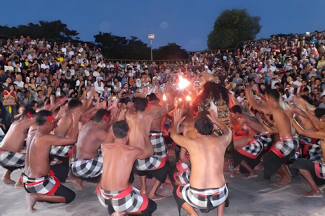Uluwatu Sunset,Kecak Dance and Diner Seafood In Jimbaran - Uluwatu sunset from Kuta: why the drive is part of the payoff