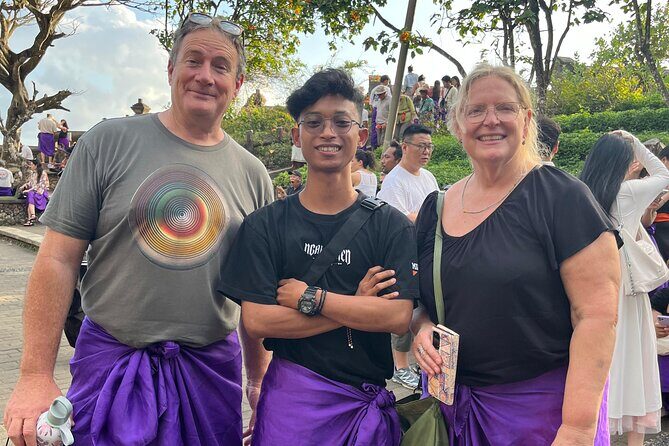 Uluwatu Temple Entrance & Kecak Dance Tickets - Meeting point flow: starting and ending right at Uluwatu