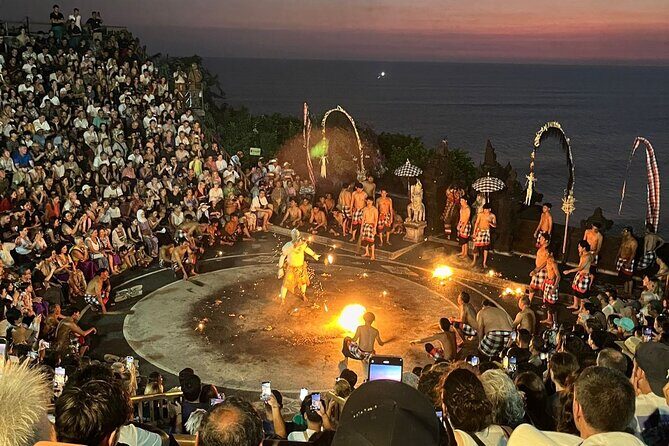 Uluwatu Temple Entrance & Kecak Dance Tickets - Entering the temple: ocean views, sacred rules, and monkey-smart movement