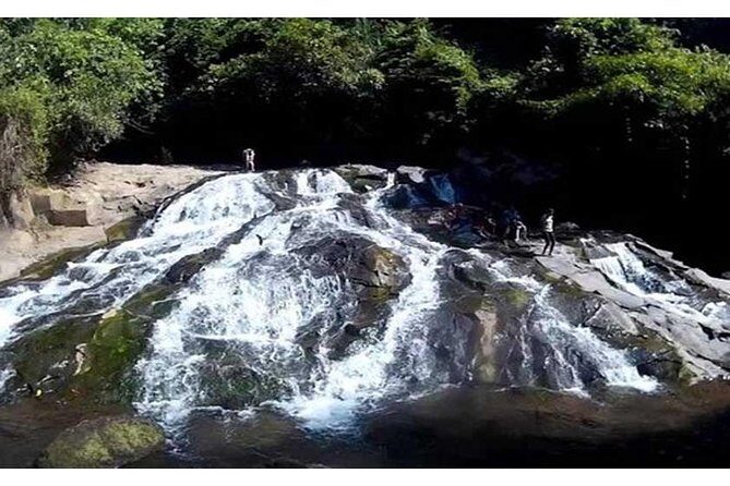 Waterfall Tour:Tegenungan-Kanto Lampo-Tukad Cepung and Tibumana- Free transport - Stop 1: Tegenungan Waterfall near Ubud (classic, swim-and-relax style)