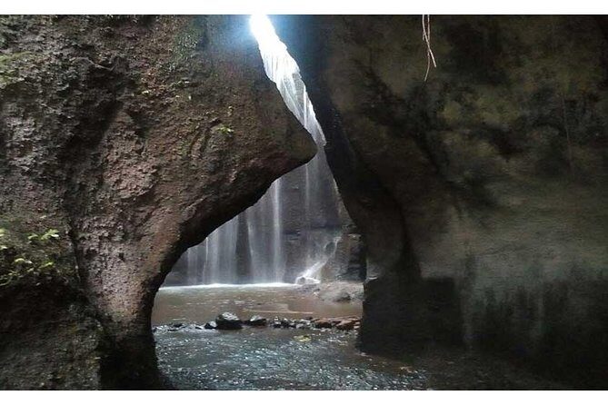 Waterfall Tour:Tegenungan-Kanto Lampo-Tukad Cepung and Tibumana- Free transport - The driver makes a difference, not just a ride